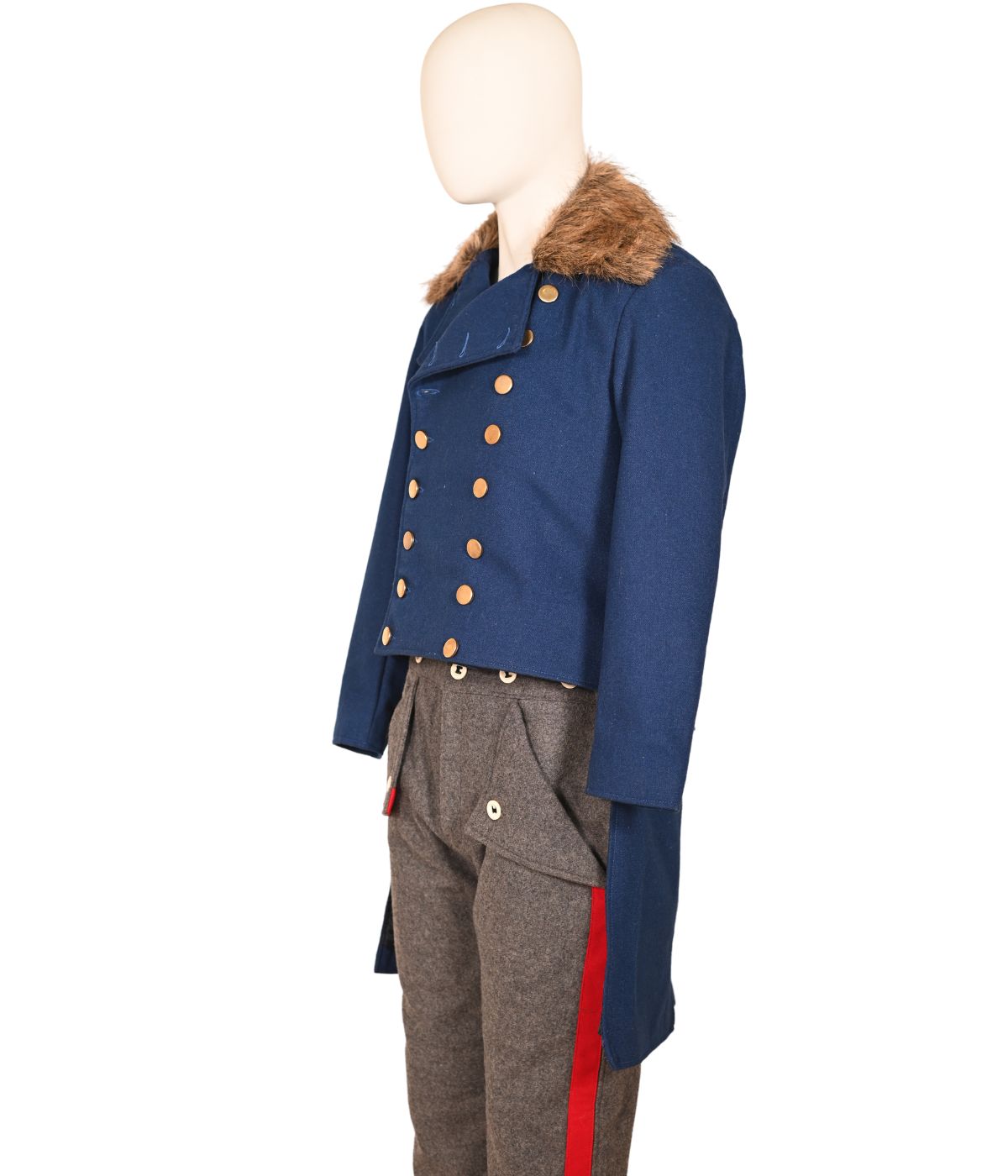 18th century men's blue tailcoat with long sleeves